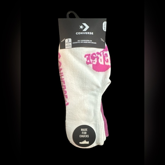 Converse Womens NWT Half Cushion Ultra Low White and Pink Casual Socks 4-10 size - Picture 1 of 3